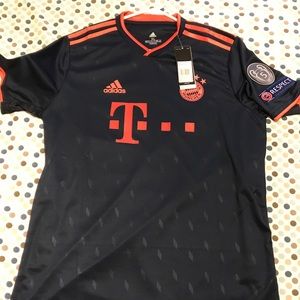 Bayern Munich third kit 2019/20